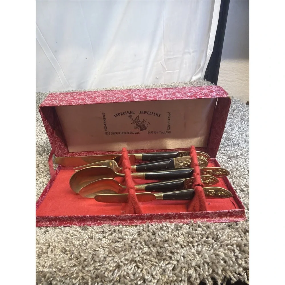 Vintage Yap Kui Kee Jewellers Bronzeware Fork Knife SpoSet Y. Thailand 1950s NOS